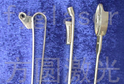 ���R��4����