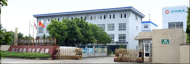 ���A����-�S�����T